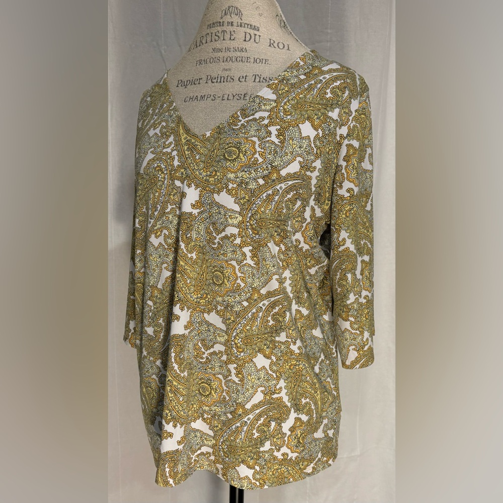 MICHAEL KORS Gold and White Paisley Top with open sleeves